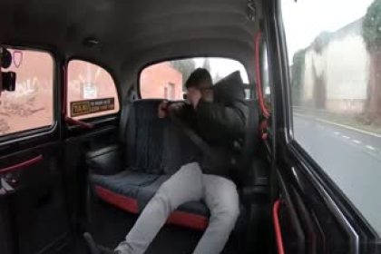 A beautiful Asian taxi driver seduces a passenger and fucks her without a condom while seducing a passenger and ejaculates all over her body