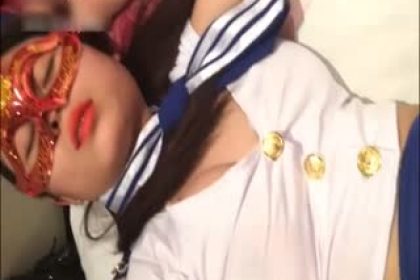 Yu'er, a flight attendant in uniform, has a sexual dream and is so horny that she masturbates