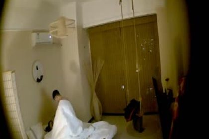 360 Candid Photography Series – Secretly filmed two couples having sex in a Japanese swing room. A slender beauty was fucked by her boyfriend until she screamed.