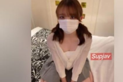 FC2PPV 3093290 “#51” A small, fair-skinned younger sister-like pure girl. Climax with super cute moaning voice, lovey-dovey creampie sex? Mutual feelings?
