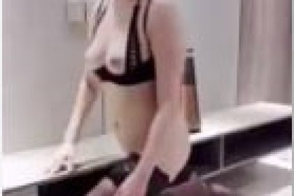 The fair-skinned slut warmed up her body with a one-liner, and then she was orally fucked and creampied in the face by her boyfriend.