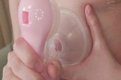 My sister who gave birth to her baby at home was defenseless and exposed her breasts to me while breastfeeding! I was tit-fucked and incest creampied with a crazy cock, Miho Yukiyo OFES-022